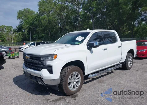 2022 Chevrolet Silverado 1500 z USA, uszkodzony, nr VIN 3GCUDGET4NG686158